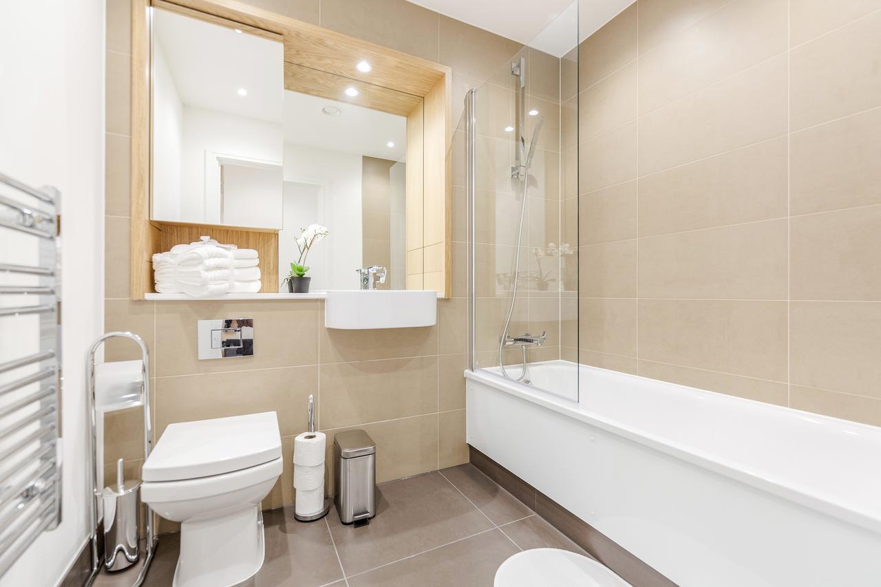 Luxury Stratford Apartment London Eksteriør billede