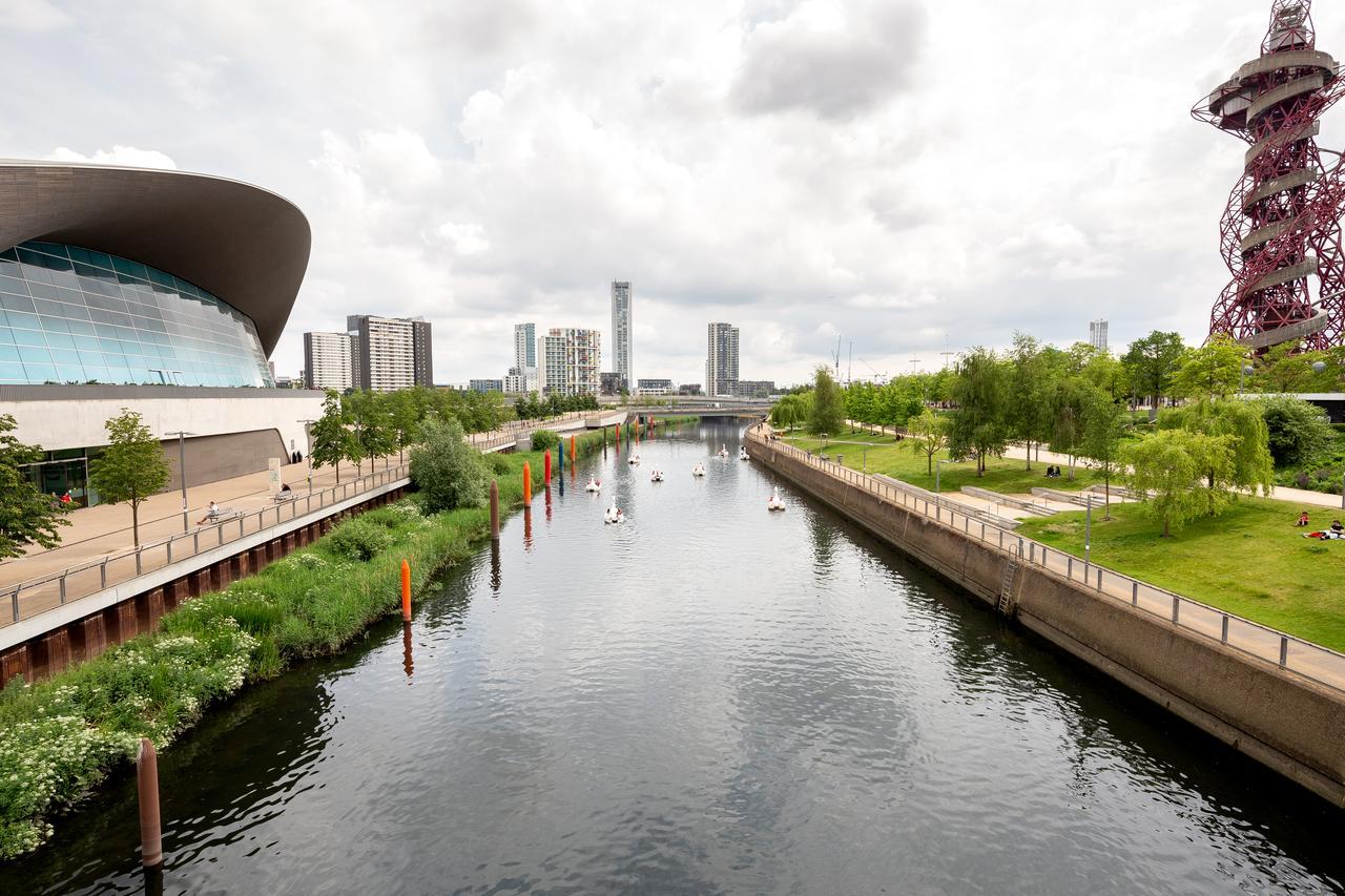 Luxury Stratford Apartment London Eksteriør billede